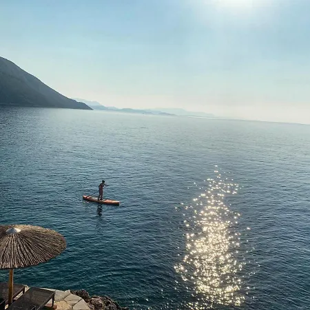 Villa Beachfront Villa Eva