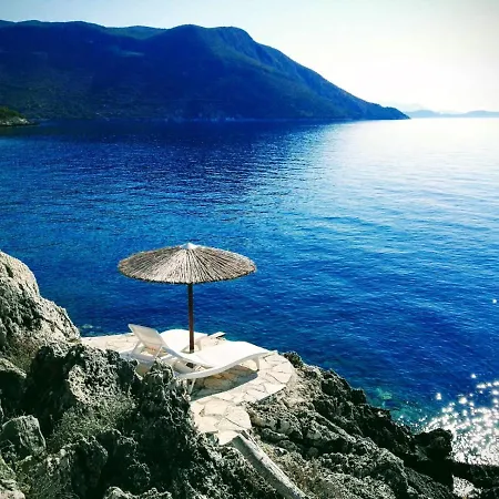 Beachfront Villa Eva Villa